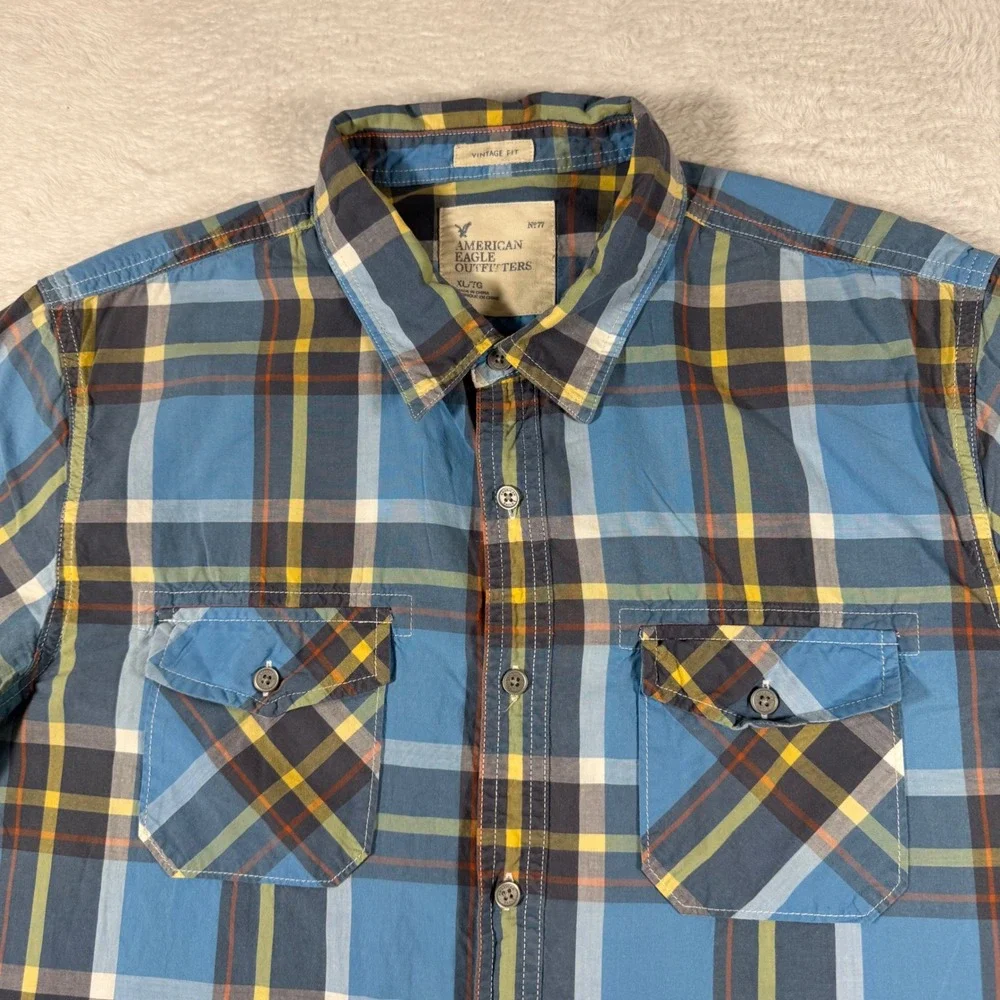 American Eagle Plaid Shirt Mens XL Blue Vintage Fit Short Sleeve Button Down